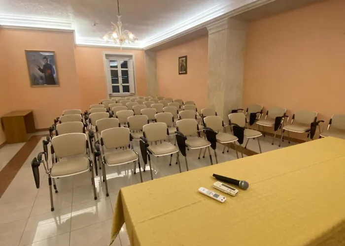 Casa Per Ferie Suore Salesiane Dei Sacri Cuori Oda ve Kahvaltı