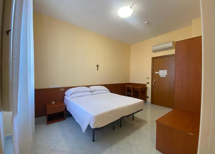 Casa Per Ferie Suore Salesiane Dei Sacri Cuori Bed & Breakfast Řím