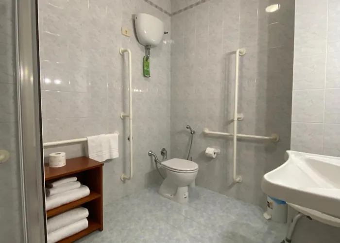 Oda ve Kahvaltı Casa Per Ferie Suore Salesiane Dei Sacri Cuori 4*