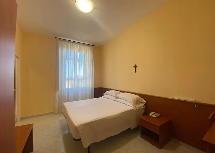 Oda ve Kahvaltı Casa Per Ferie Suore Salesiane Dei Sacri Cuori Roma